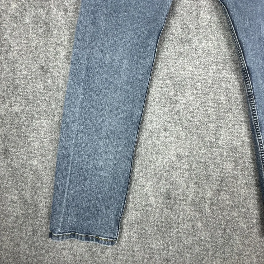Levis please see